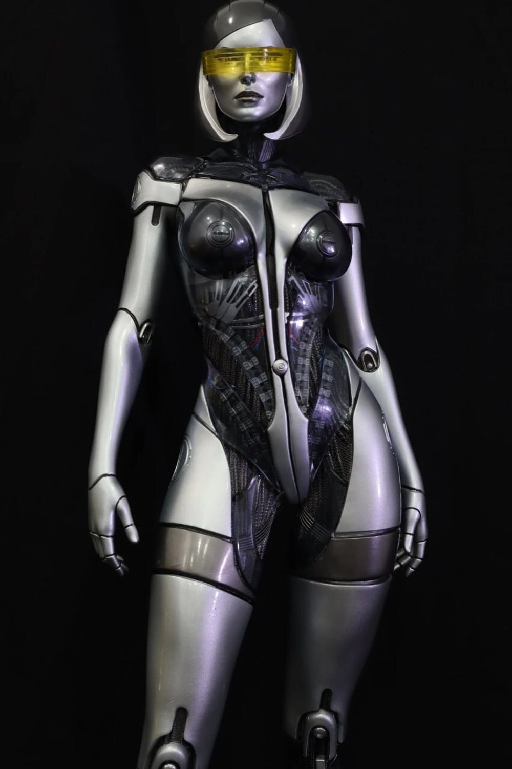 Фигурка Сьюзи масс эффект Edi Mass Effect