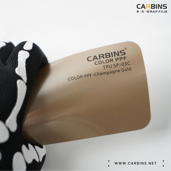 Веер образцов полиуретановой цветной пленки Carbins Color PPF