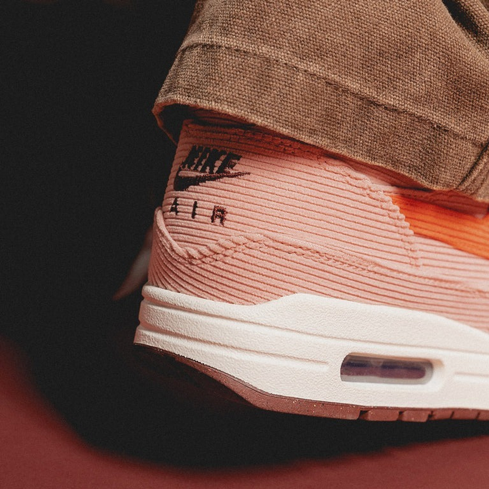 Кроссовки Nike Air Max 1 PRM «Корал»