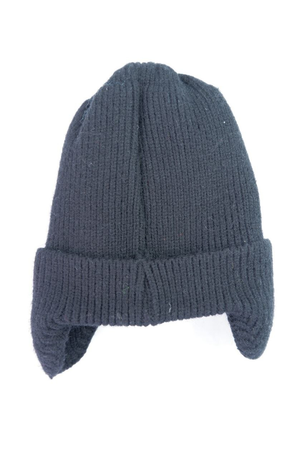 Шапка черная с медведем на 1-2 года