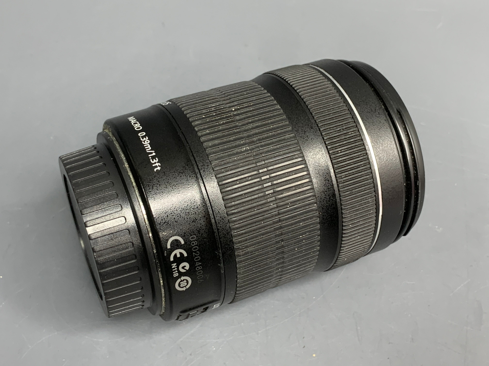 Canon EF-S 18-135mm 3.5-5.6 IS STM