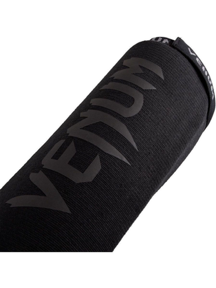 Щитки Venum Kontact Black/Black