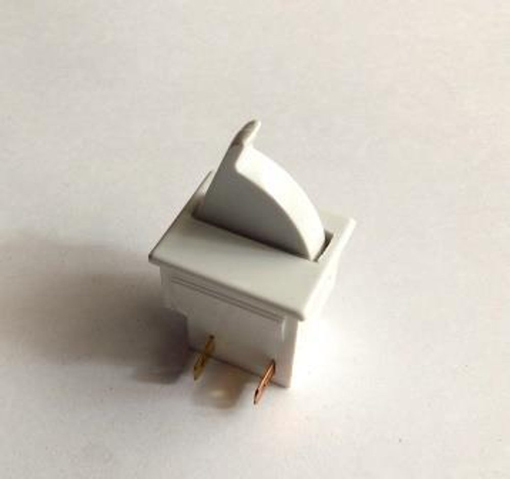 Кнопка выключения подсветки холодильника Индезит/Аристон