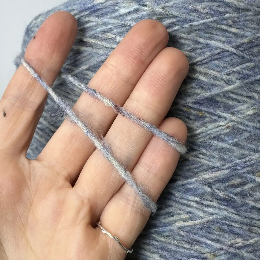 SCOTTISH - Lineapiu' S.P.A.; 53% меринос, 47% п/а; 250м/100гр; col. B5503 Jeans; S504