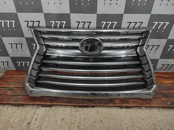 Решетка радиатора Lexus LX 3 (LX 570) 15-22 Б/У Оригинал 5310160570