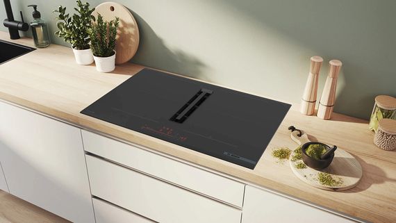 Индукционная стеклокерамич. панель с вытяжкой Bosch PVQ795H26E