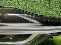 Фара правая Volvo XC60 2 (2017-2021) LED