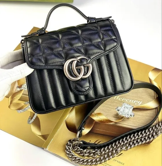 Мини-сумка Gucci GG Marmont с ручкой сверху черный