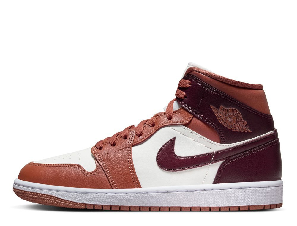 Баскетбольные кроссовки Air Jordan 1 Mid Brown shoes