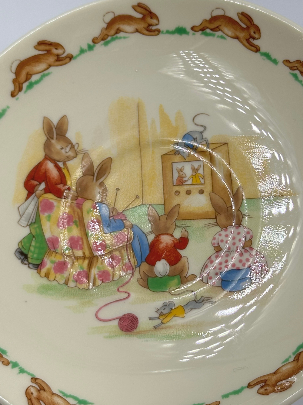 Чайная пара Royal Doulton, Bunnykins