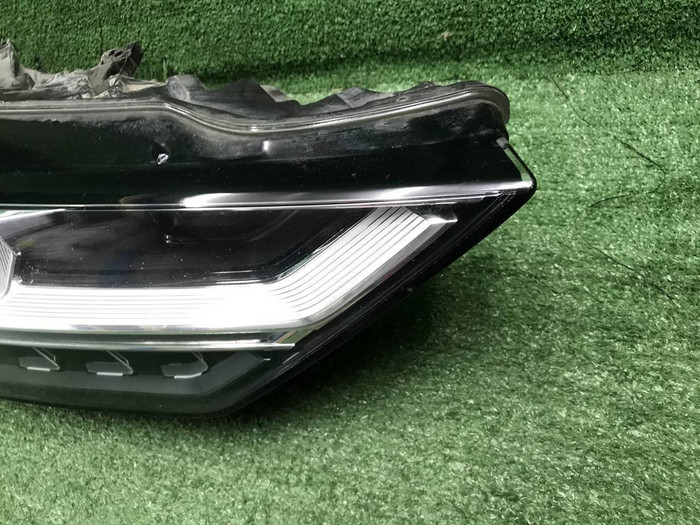 Фара правая Audi A8 4 D5 (2017-2022) LED