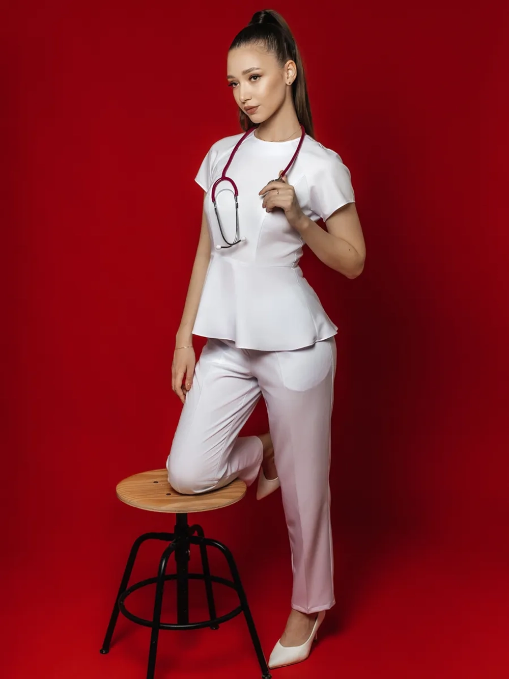 Брюки медицинские белые стрейч