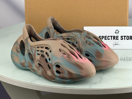 Yeezy Foam Runner MX Sand Grey (маломерки)