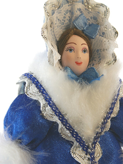 Кукла-подвеска Барышня в шубке