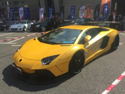 Обвес для LAMBORGHINI AVENTADOR LP720 2011–2015 Ламборгини