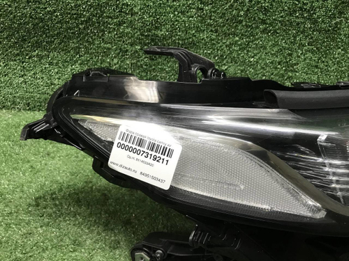 Фара правая Toyota Camry xv70 (2017-н.в.) LED
