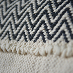 Декоративная наволочка на подушку в бохо-стиле