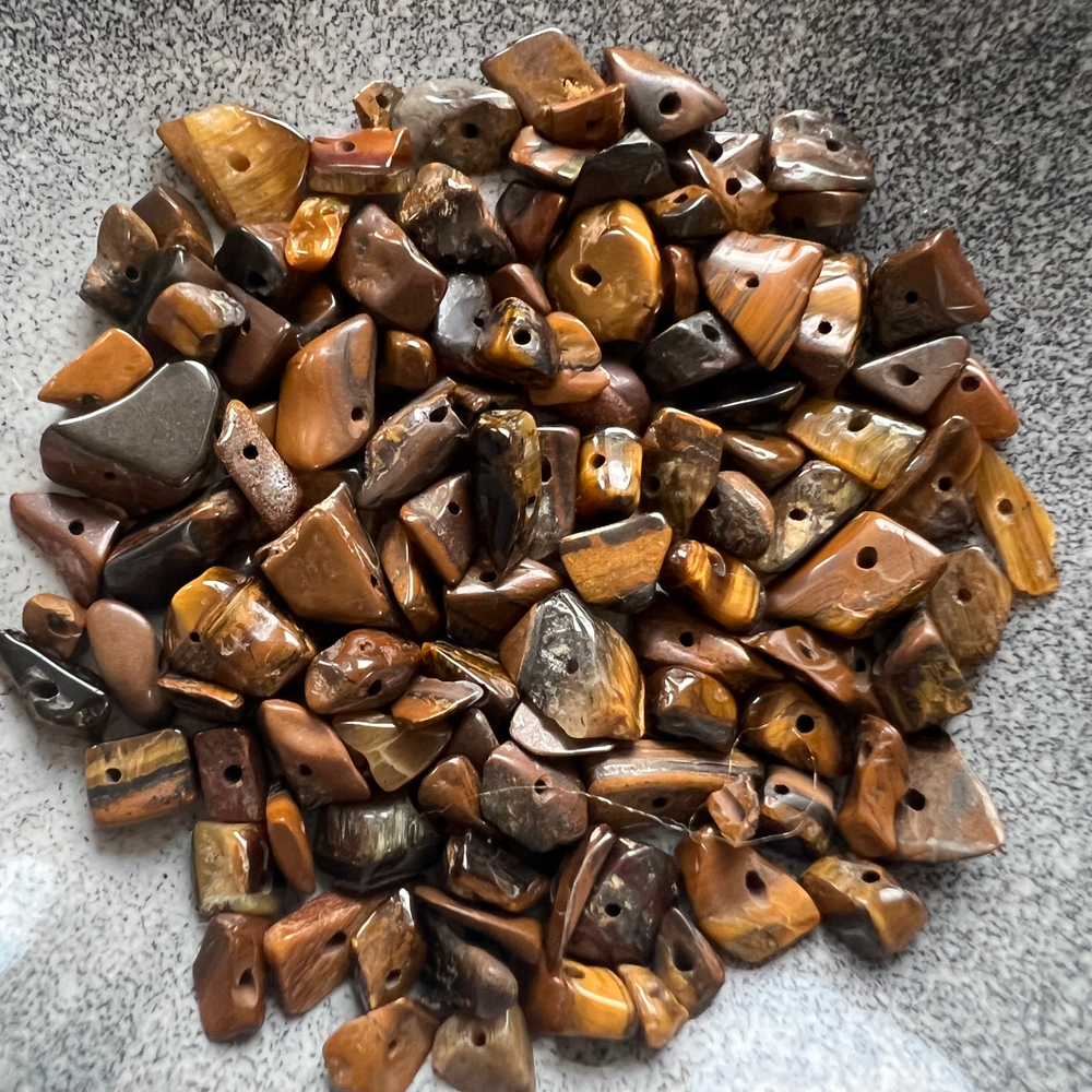 Тигровый глаз. Камни для изделий на заказ. Цена зависит от вида заказанного изделия