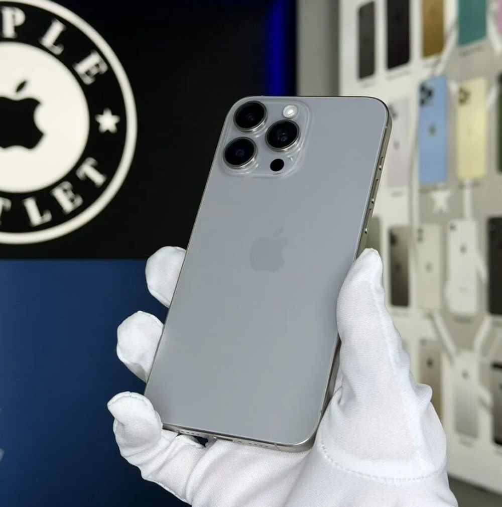 iPhone 15 Pro Max, 256 ГБ б/у