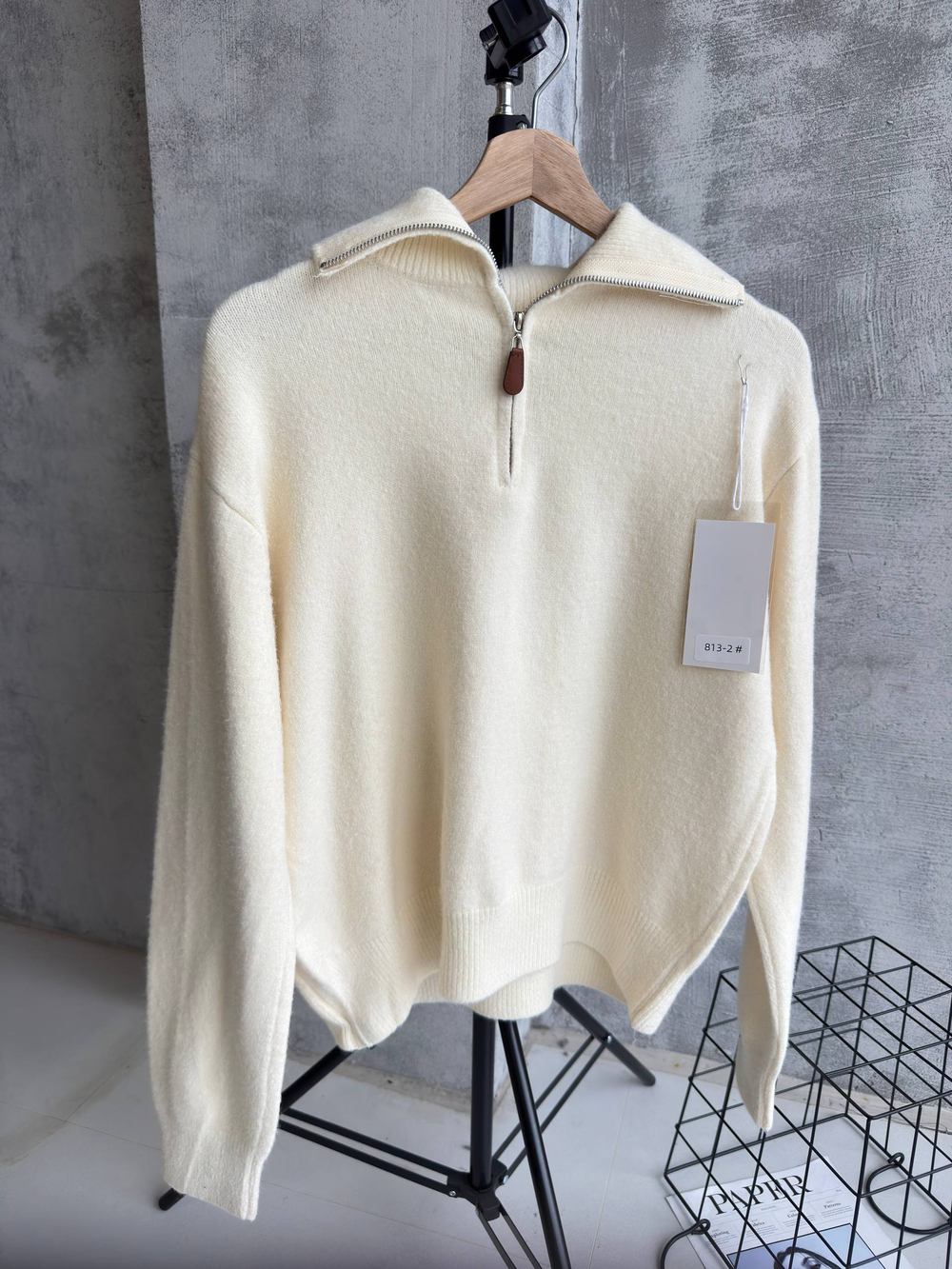 Свитер жен. 813-2 мол.