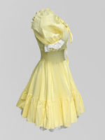 Платье BB Mode короткое с пышной юбкой и кружевом на рукавах