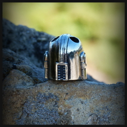 Бусина "Шлем Мандалорец" для темляков , брелков , ножей ,мельхиор