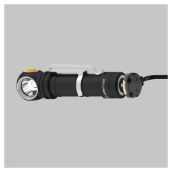 Налобный фонарь Armytek Wizard C2 Pro Max Magnet USB LR (теплый свет) - специальный гладкий рефлектор для формирования широкого луча с ярким центральным пятном.