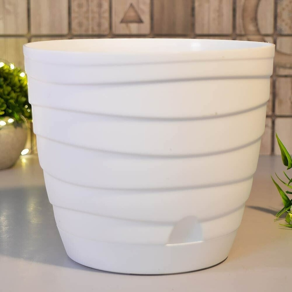 Горшок цветочный Бриз 2,7л, белый