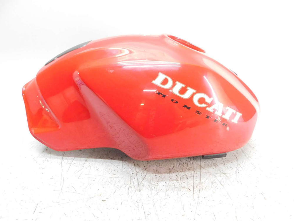 Бак топливный Ducati Monster 400.