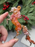 Новогодняя елочная игрушка Лошадка на дыбах