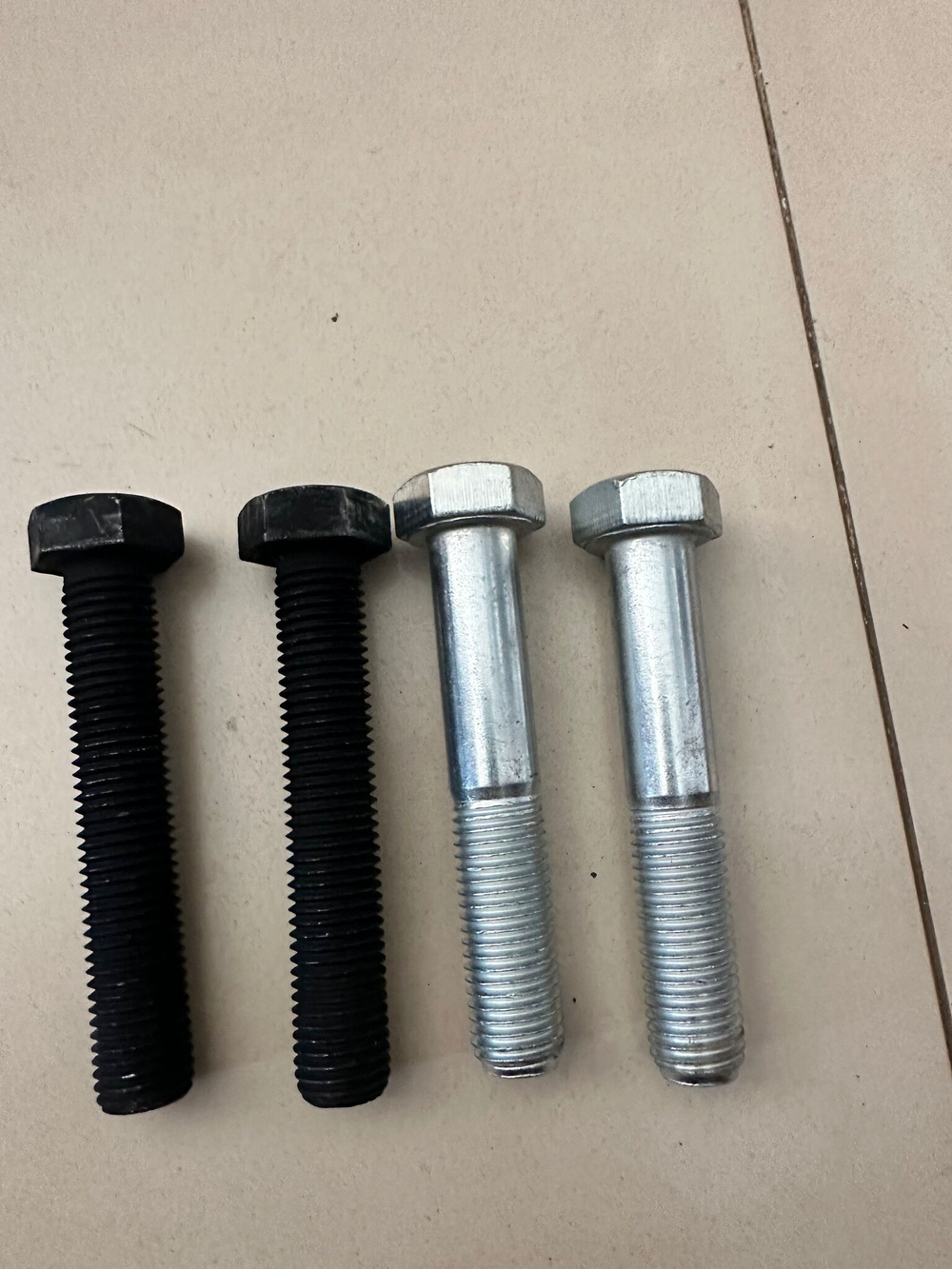 Высокопрочный болт М16*90 класса прочности 8*8, 1шт.