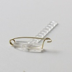 Основа для бутоньерки (пластик в асс.)