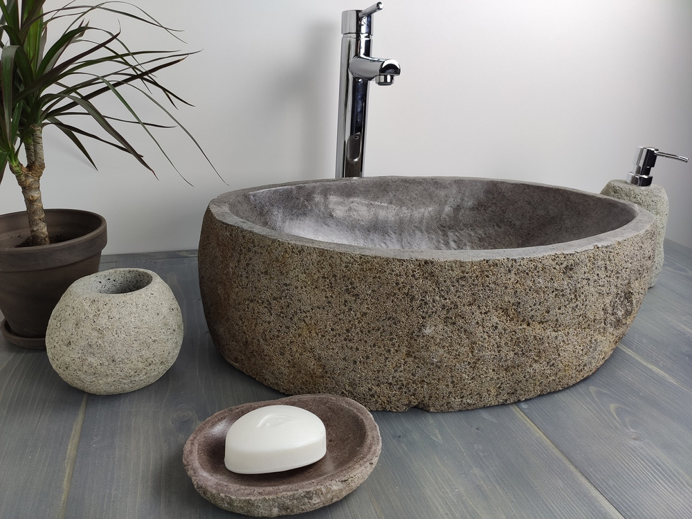 Раковина из речного камня RS171 54x33x15 см