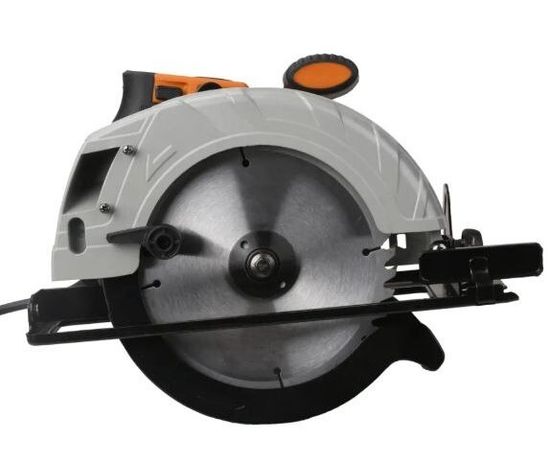 Пила дисковая RAZZ CS-185D