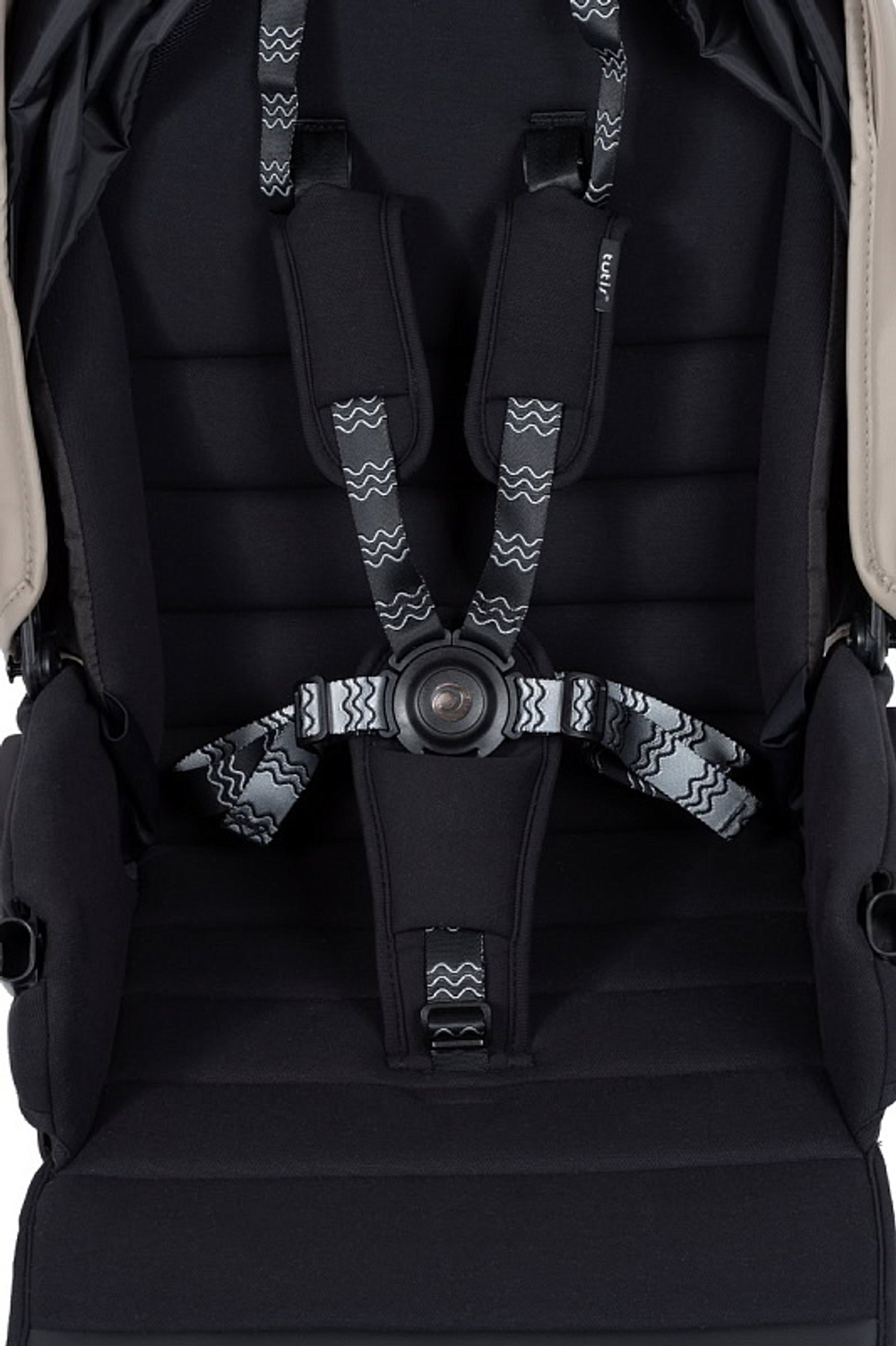 Детская коляска Tutis Uno 6 Plus Leather collection 3 в 1 с автокреслом Elo Lux EduSky Black 1602151 Latte