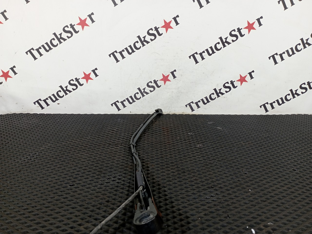 Поводок стеклоочистителя