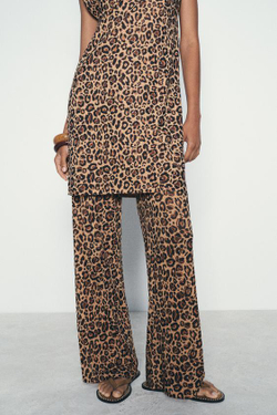 ZARA ДЛИННЫЙ ТРИКОТАЖНЫЙ ТОП С АНИМАЛИСТИЧЕСКИМ ПРИНТОМ, ЛЕОПАРДОВЫЙ