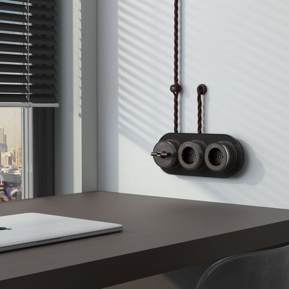 Изолятор Werkel Vintage мокко матовый (100шт) W6433414 4690389202841