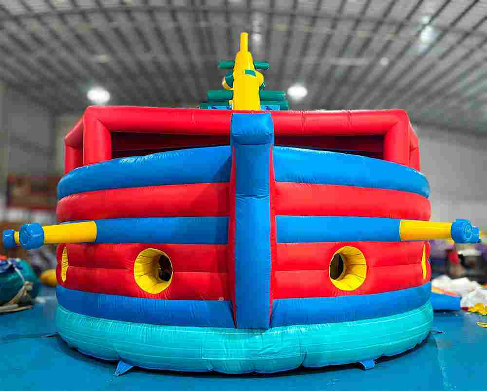 Надувной корабль «Весёлый Роджер с крышей», 10х6,3х6