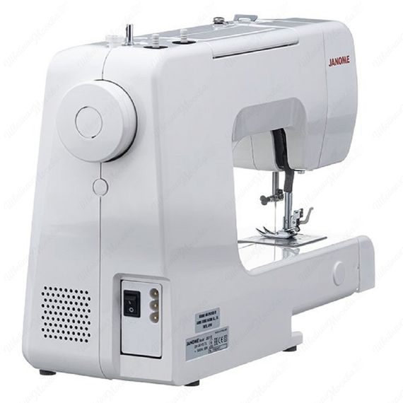 Швейная машина Janome JB3115