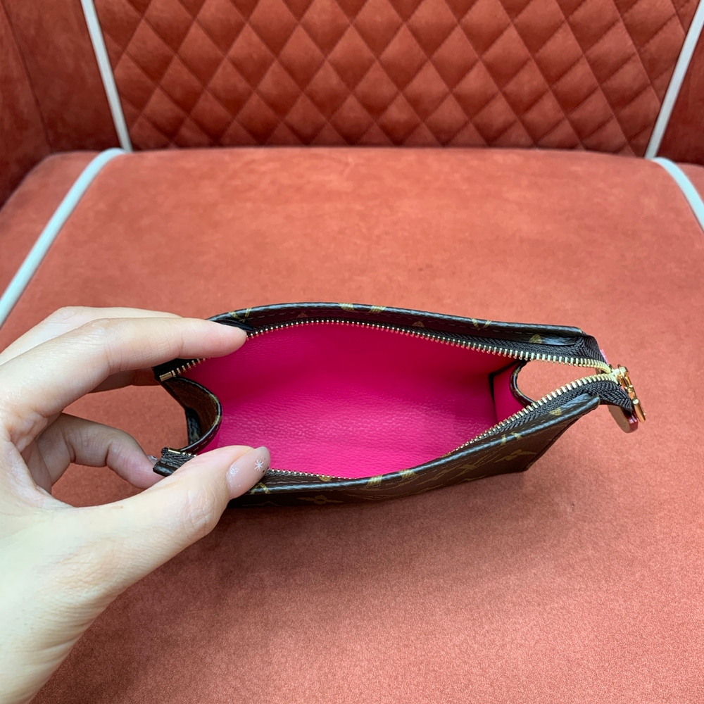 Louis Vuitton Trio Toilet Pouch