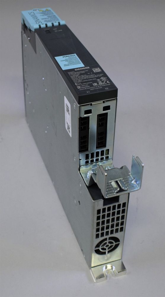 SIEMENS 6SL3120-2TE21-0AD0