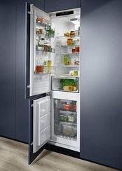 Холодильник Electrolux ENS8TE19S