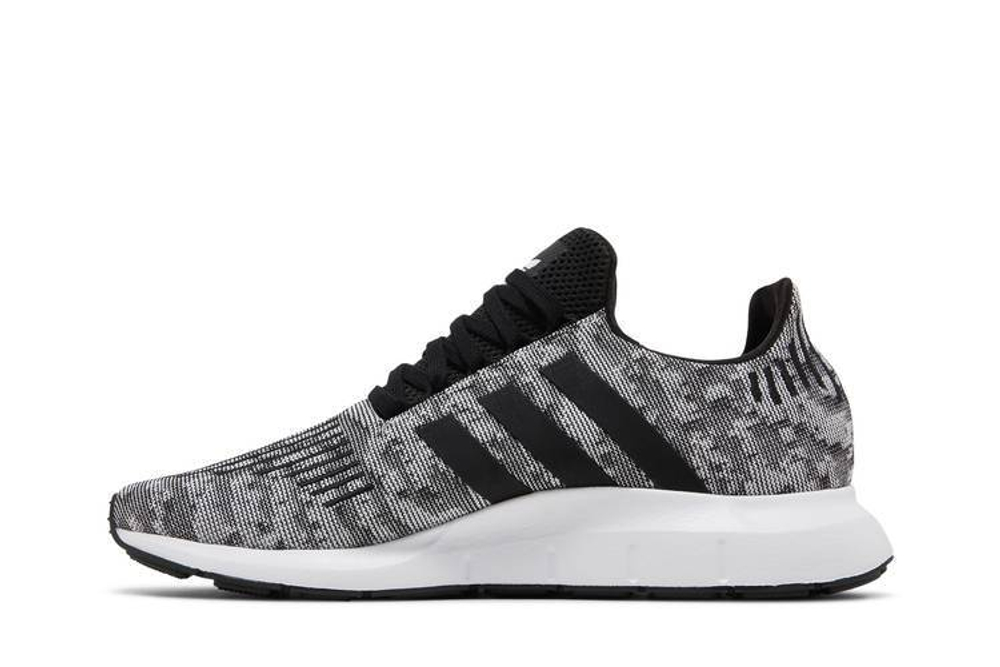 Кроссовки Adidas Originals Swift Run Shoes