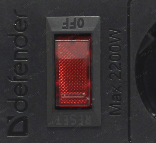 Сетевой фильтр Defender ES 5 Black 5 М  ( 5 розеток ) <99486>