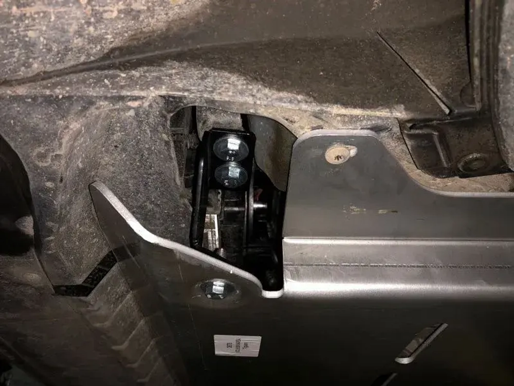 Защита картера и КПП Sheriff для Audi Q3 II (F3) 2018- арт.26.3676