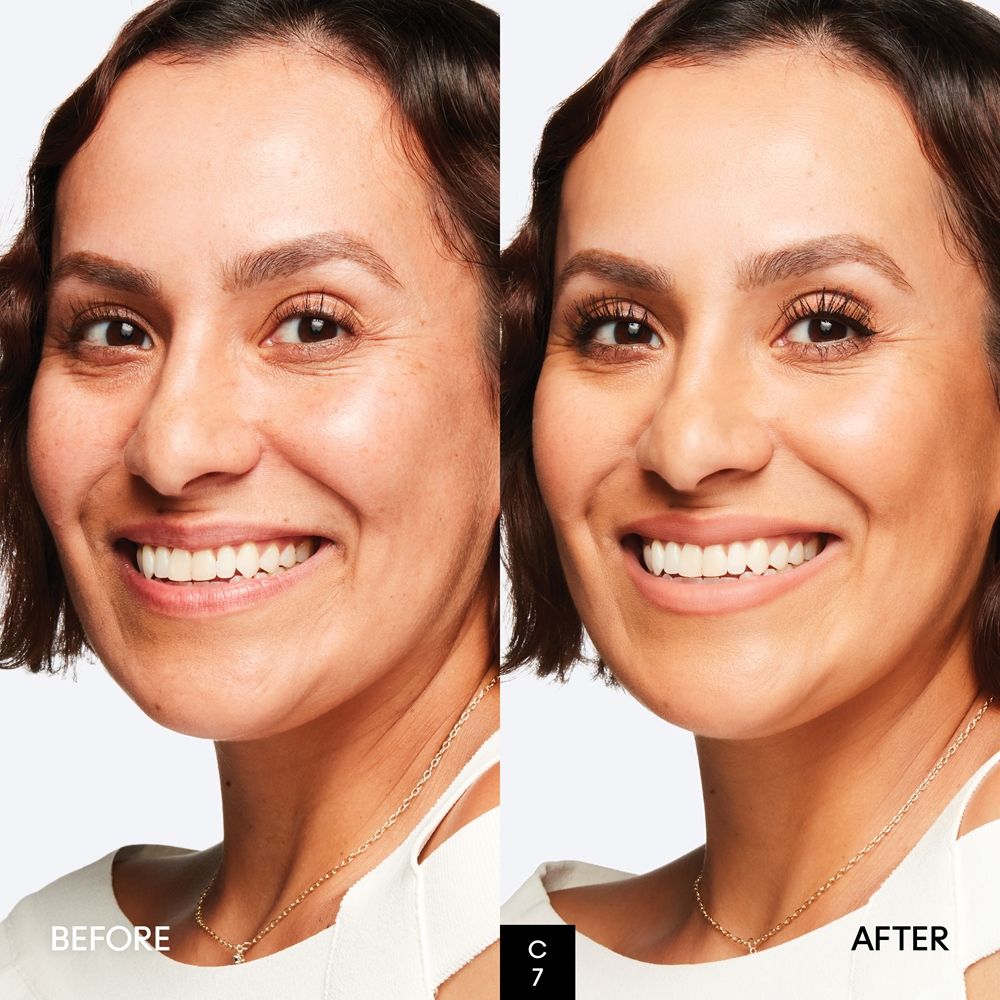 MAC Cosmetics Studio Radiance Face and Body Radiant Sheer Foundation - легкий тональный крем для лица и тела оттенок C7, 50 ml