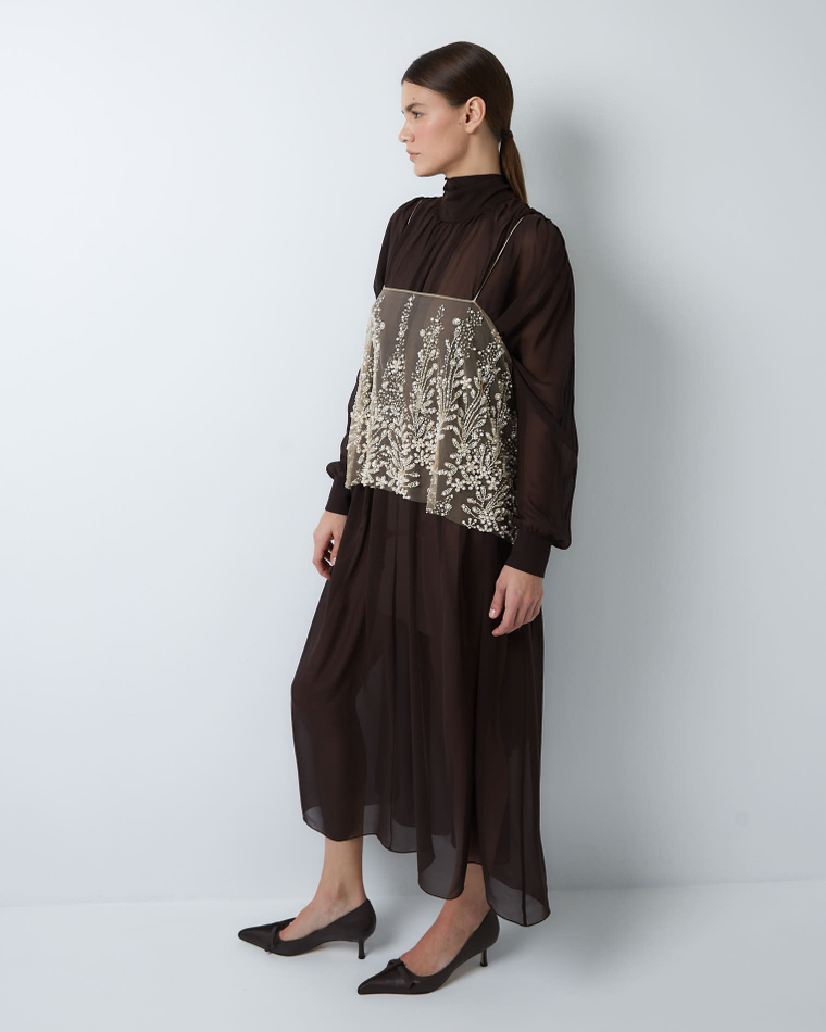 Топ-украшение вышитый камнями и пайетками бежевый