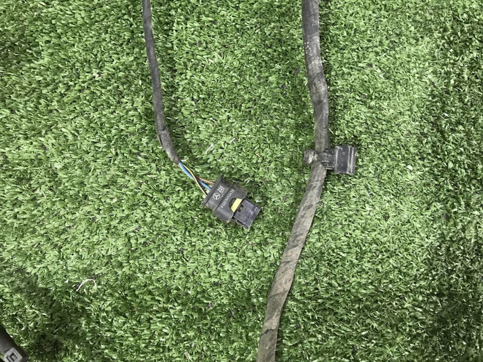 Проводка заднего бампера Mercedes S W222 (2013-2020)