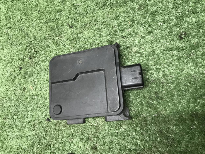 Датчик слепых зон Voyah Dream (2021-н.в.)